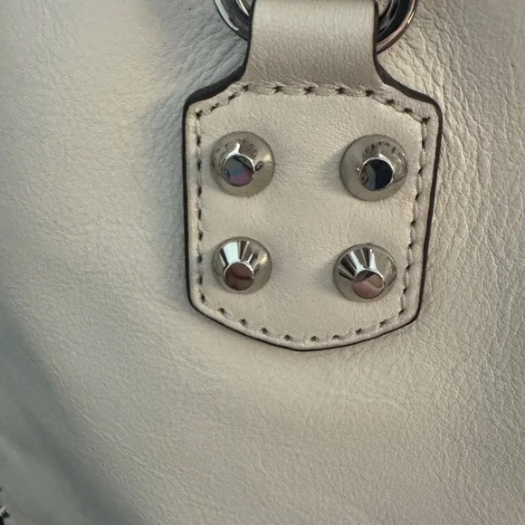 MICHAEL MICHAEL KORS Astor Large Studded Leather Tote Bag - Picture 6 of 13